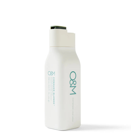 O&M CONQUER BLONDE SHAMPOO