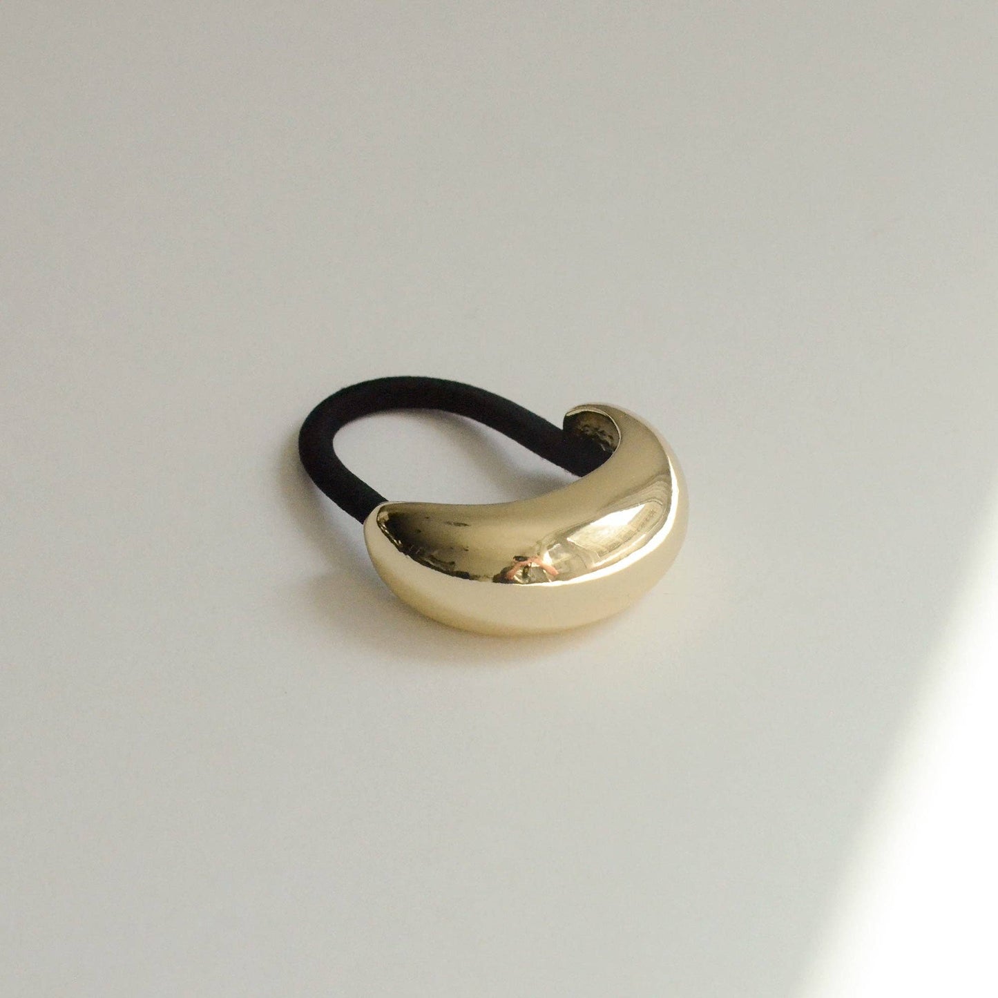 nar'sha - Narrow Crescent Metal Cuff Hair Tie | Gold