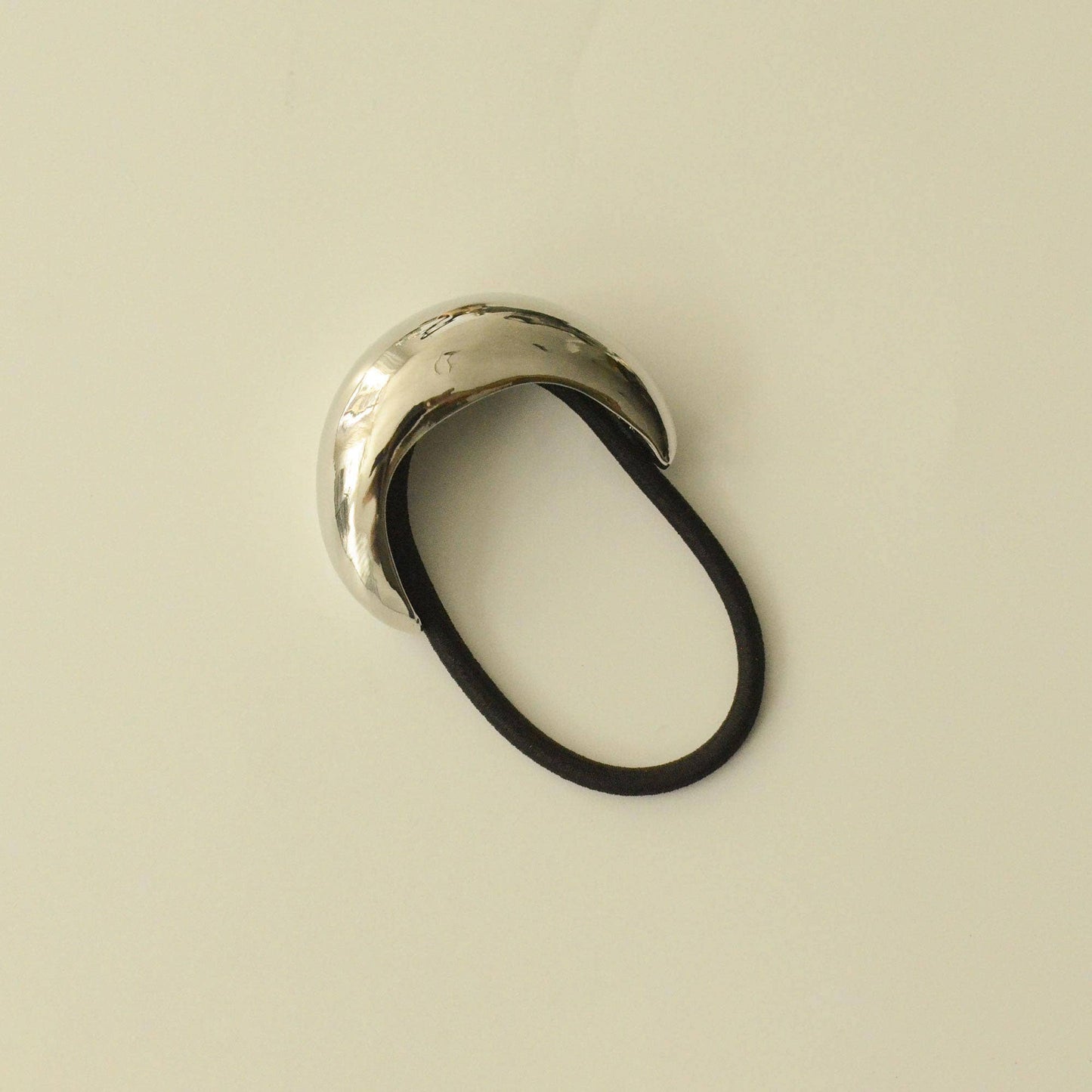 nar'sha - Narrow Crescent Metal Cuff Hair Tie | Silver